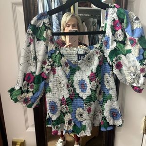 Pretty blouse. Worn once perfect condition